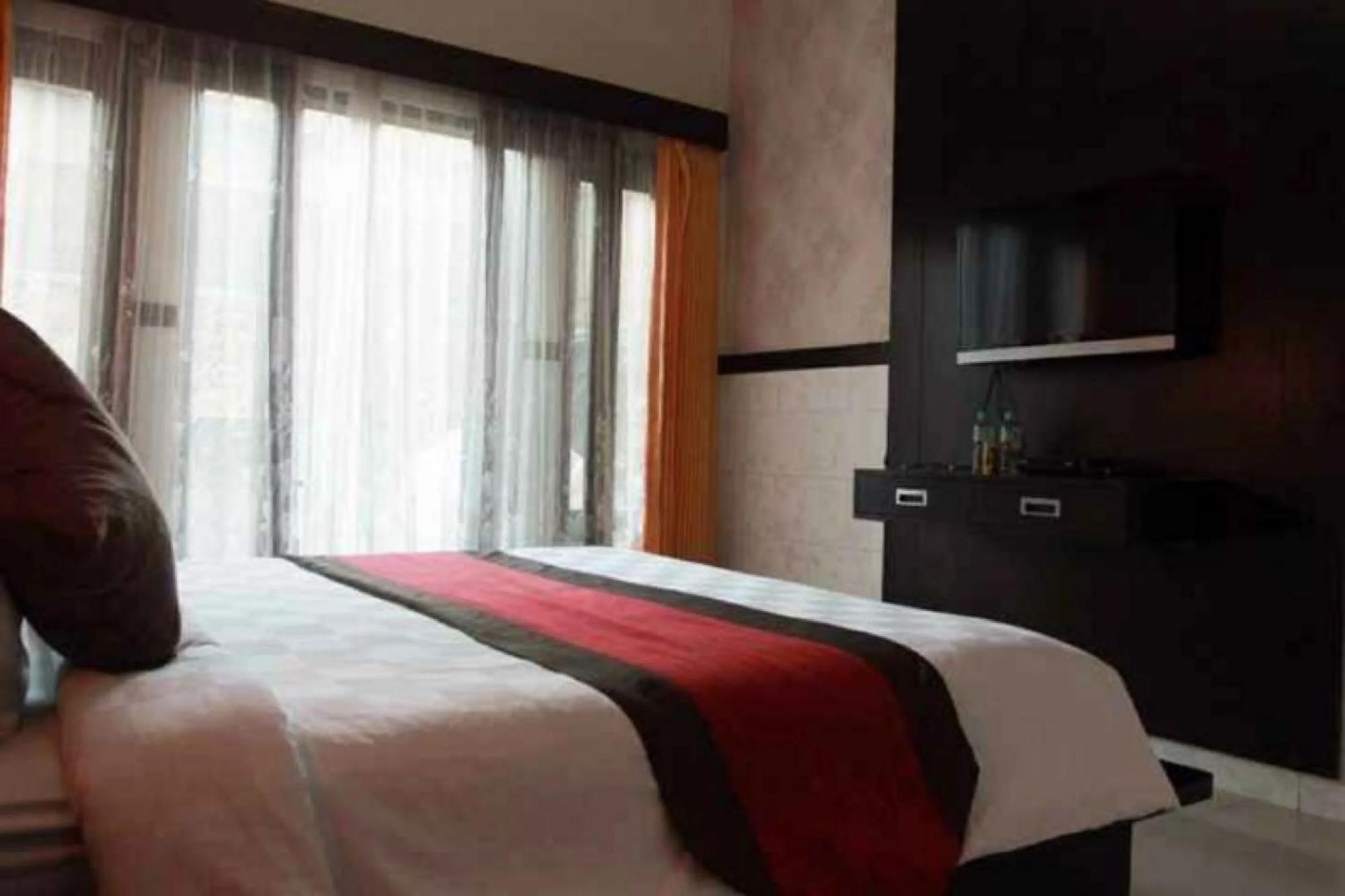 Hotel Antara Sunset Road Legian Exterior foto